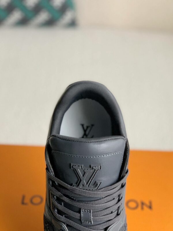 Louis Vuitton Trainer Sneakers