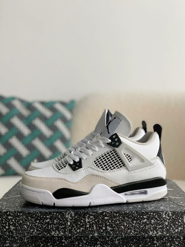 Jordan 4 AJ4 Sneakers Retro Oreo