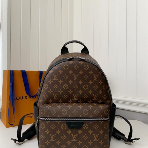 Louis Vuitton 24s New DISCOverY Small Backpack M46684, Top Quality   ?Size: 29 * 38 * 20cm