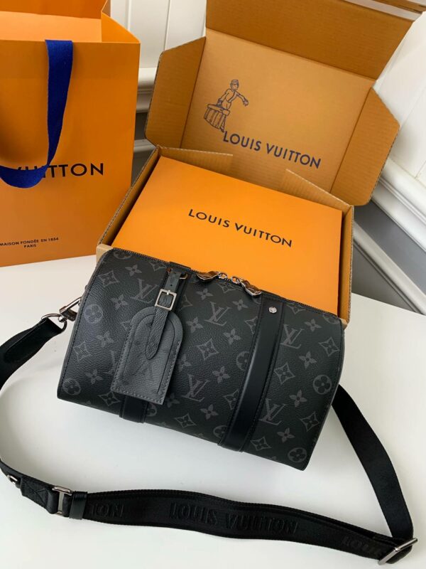 Louis Vuitton CITY KEEPALL Men's Handbag M45936, Top Quality Size: 27 * 17 * 13cm