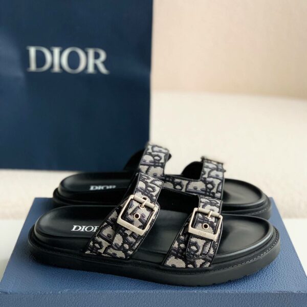 Dior Classic B22 Clunky Sandals