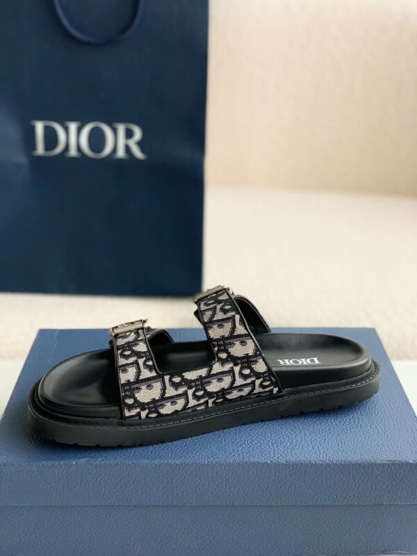 Dior Classic B22 Clunky Sandals