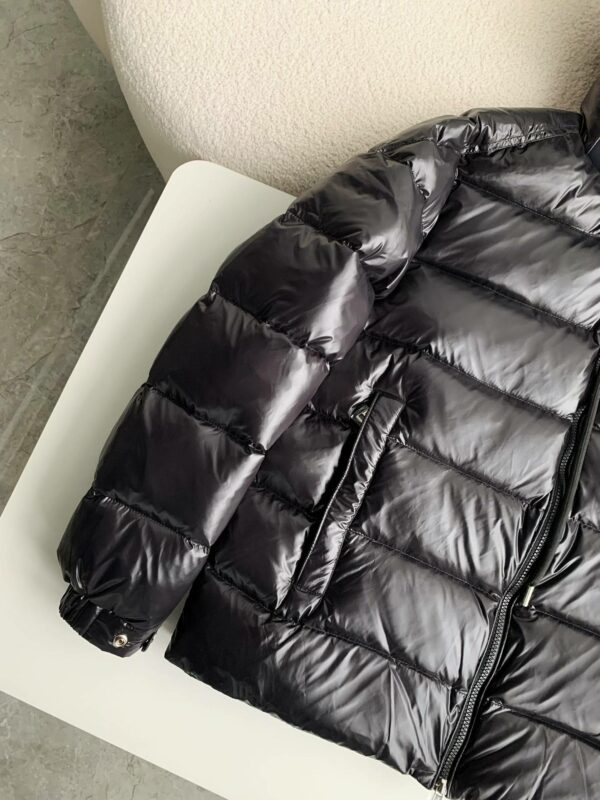 Moncler Short  men's down jacket