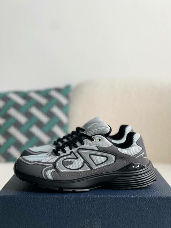 DIOR NEW ARRIVAL B30 Clunky Sneaker