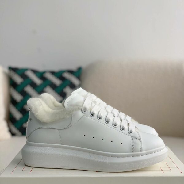 Alexander McQueen  Sneakers