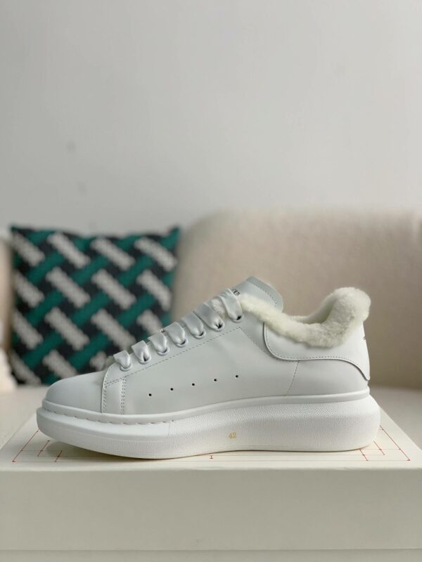 Alexander McQueen  Sneakers