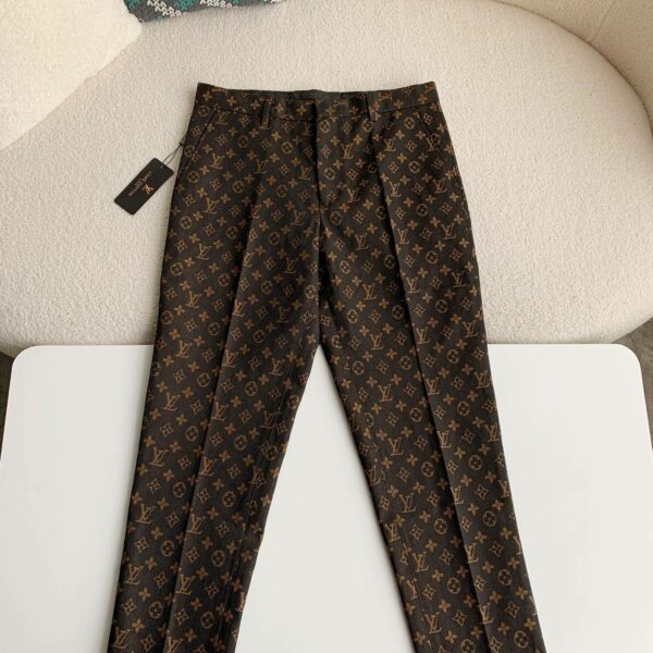 Louis Vuitton Casual trousers