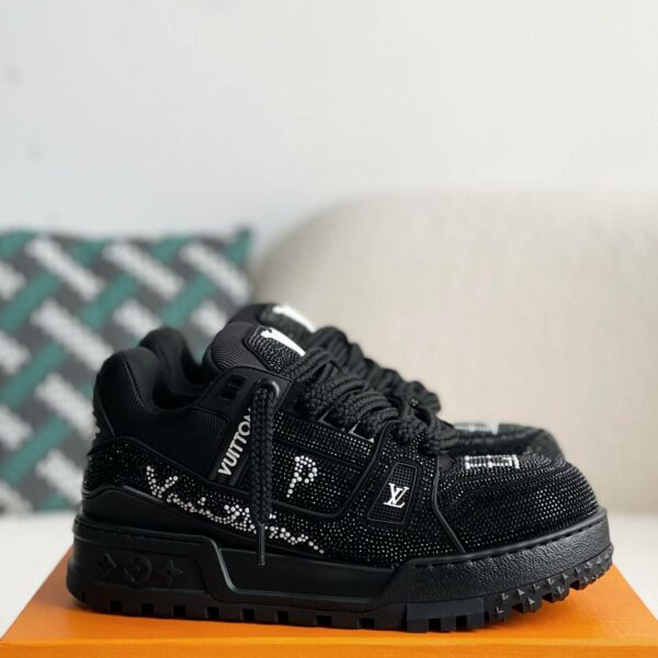 LOUIS VUITTON TRAINER Sneakers