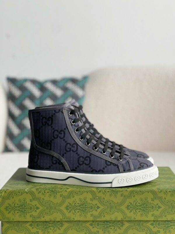 Gucci High-top shoes