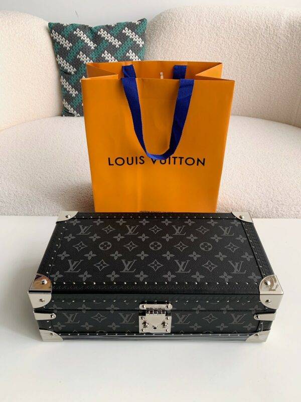 Louis Vuitton Watch Storage Box Size：34*18*11cm