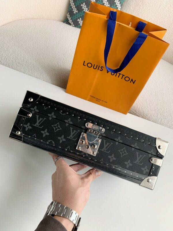 Louis Vuitton Watch Storage Box Size：34*18*11cm