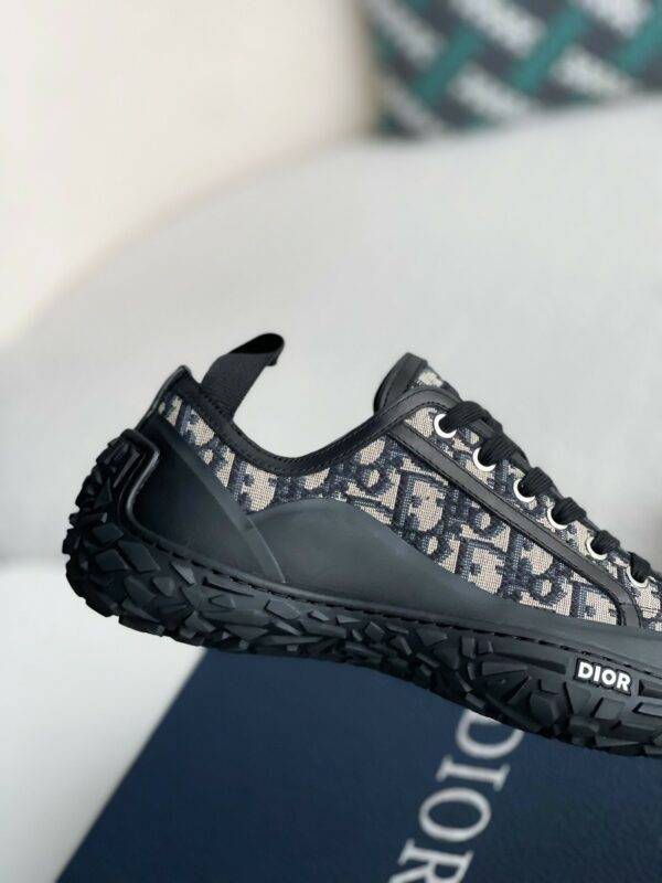 Dior B28 low-top sneakers