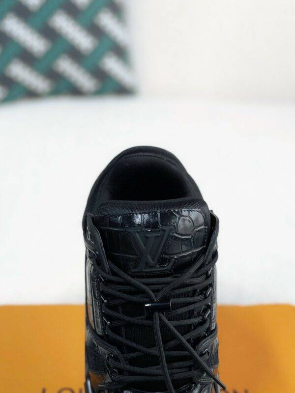 LOUIS VUITTON TRAINER MAXI  SNEAKERS