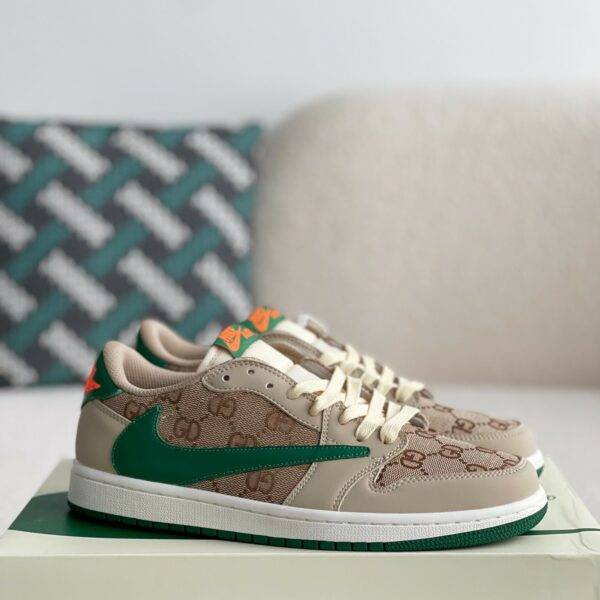 Gucci x Nike Dunk Low Sneakers