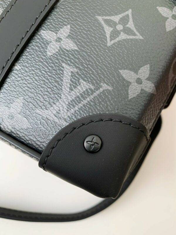 Louis Vuitton's new Sac Plat Horizontal Zippé men's black flower briefcase M45165 Size:  22.5*14*5cm