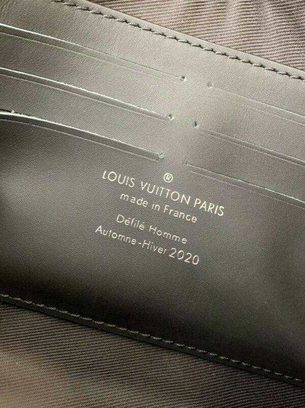 Louis Vuitton's new Sac Plat Horizontal Zippé men's black flower briefcase M80224 Size:  22.5*14*5cm