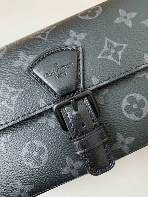 Louis Vuitton New season Montsouris Mini Bag M83567  Size:22*12*6cm