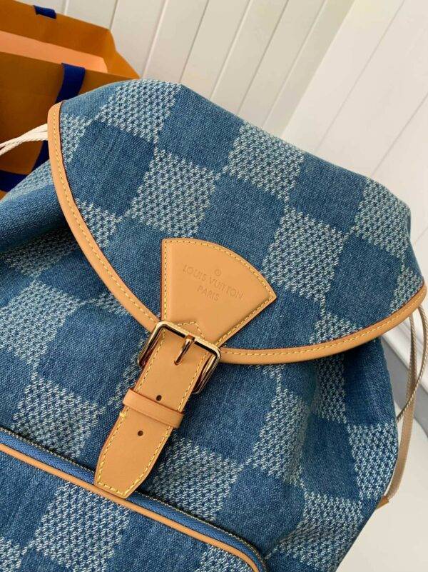 Louis Vuitton Montsouris backpack M40708  Size：32*40*19cm