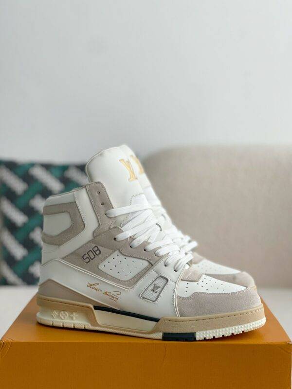 LOUIS VUITTON TRAINER SNEAKERS