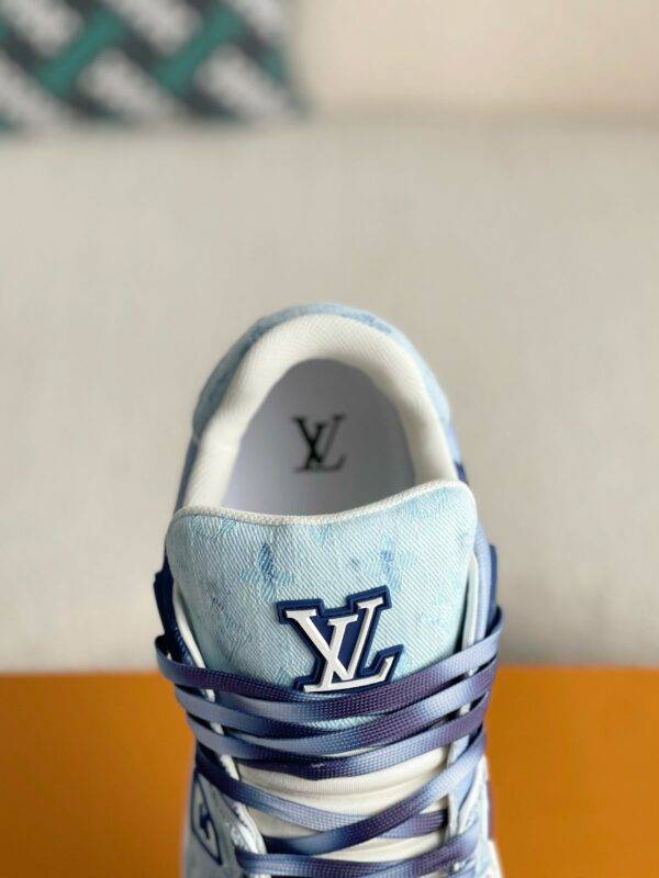 LOUIS VUITTON TRAINER SNEAKERS