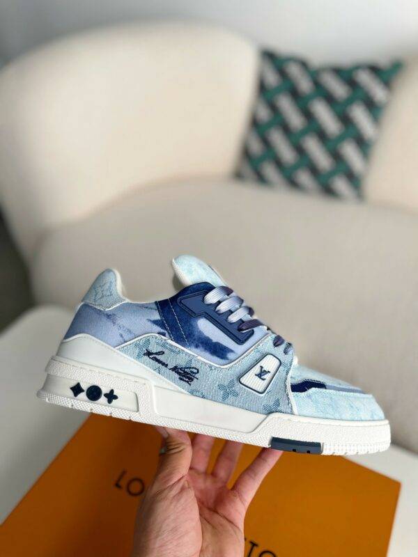LOUIS VUITTON TRAINER SNEAKERS