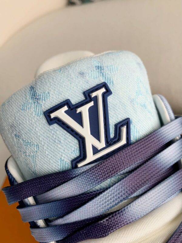 LOUIS VUITTON TRAINER SNEAKERS
