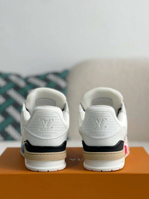 LOUIS VUITTON TRAINER SNEAKERS