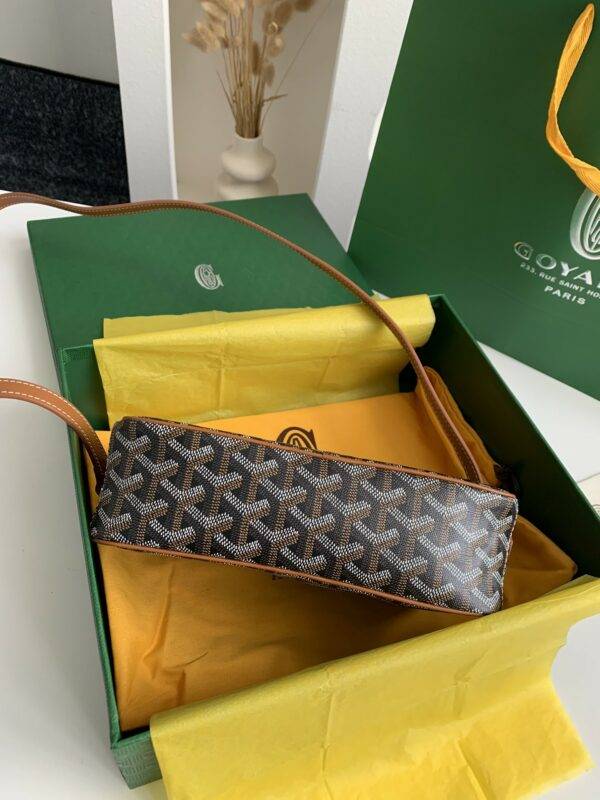 Goyard 2023 New Cap Vest Camera Bag  Size: 22 * 13 * 6.5cm