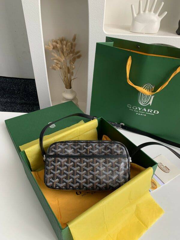 Goyard 2023 New Cap Vest Camera Bag  Size: 22 * 13 * 6.5cm