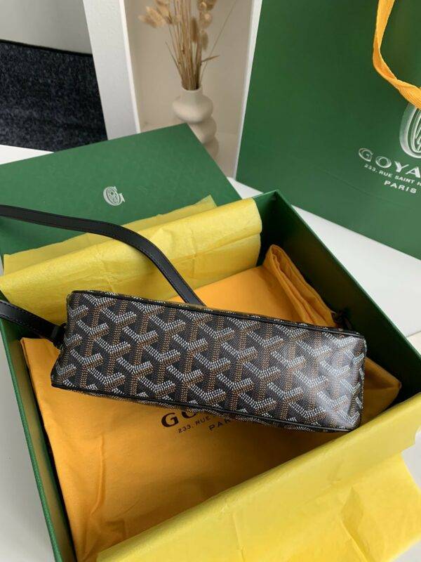 Goyard 2023 New Cap Vest Camera Bag  Size: 22 * 13 * 6.5cm