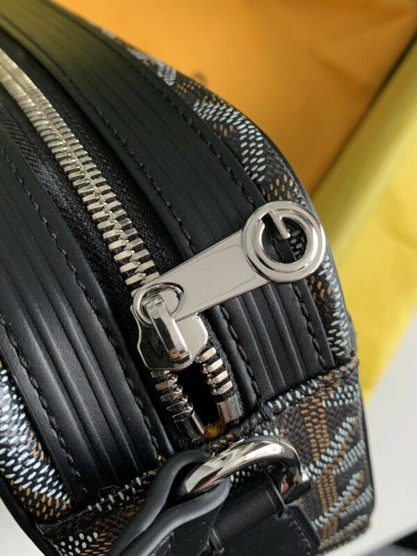 Goyard 2023 New Cap Vest Camera Bag  Size: 22 * 13 * 6.5cm