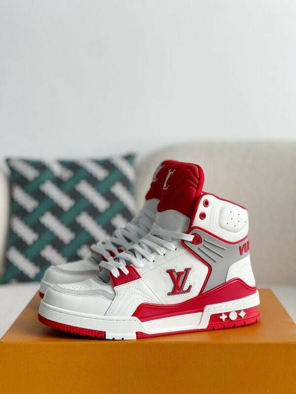 LOUIS VUITTON TRAINER SNEAKERS