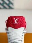 LOUIS VUITTON TRAINER SNEAKERS
