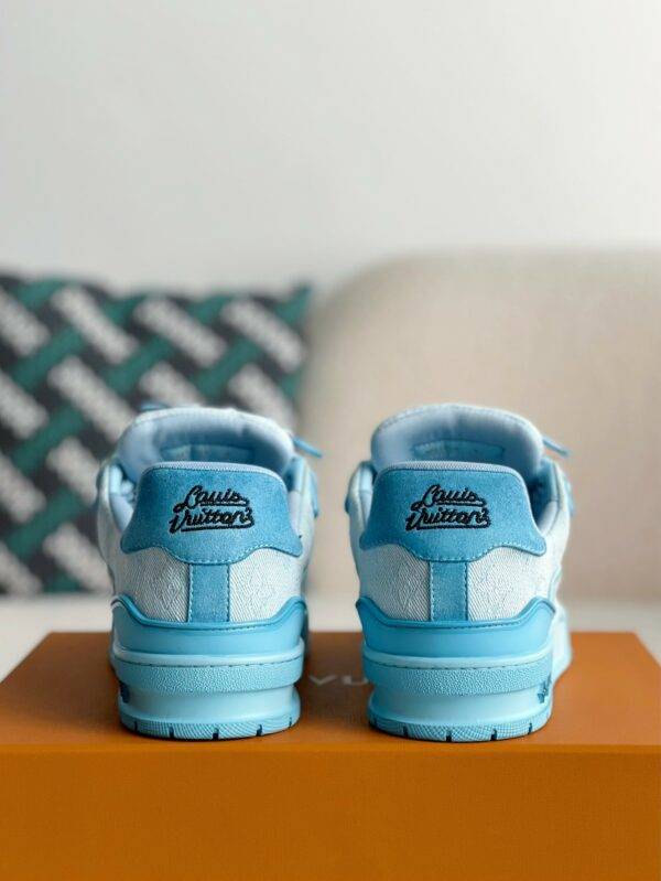 LOUIS VUITTON TRAINER SNEAKERS