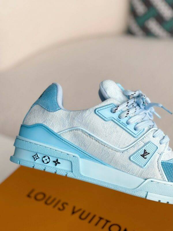LOUIS VUITTON TRAINER SNEAKERS