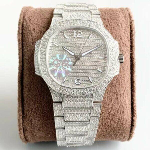 2024 Patek Philippe 7118 Women's Nautilus Full Diamond Limited Edition