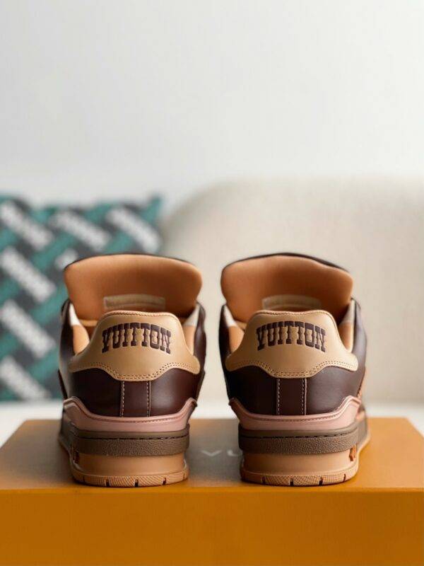 LOUIS VUITTON TRAINER SNEAKERS