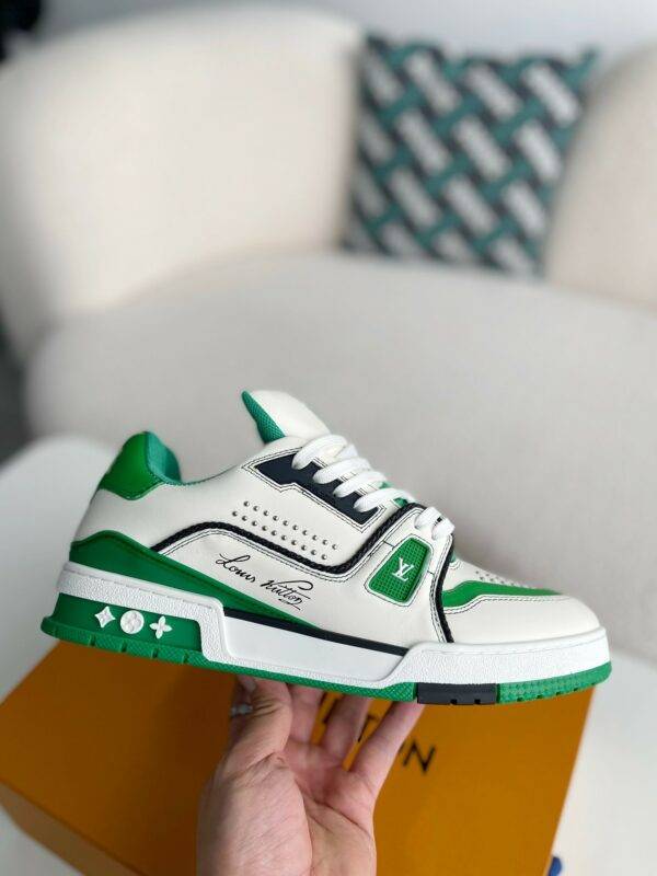 LOUIS VUITTON TRAINER SNEAKERS