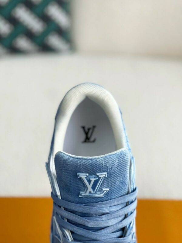 LOUIS VUITTON TRAINER SNEAKERS