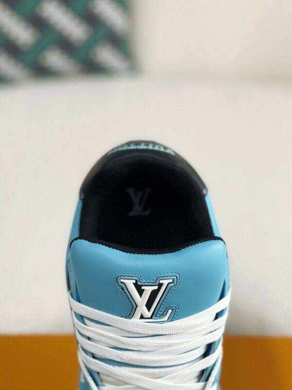 LOUIS VUITTON TRAINER SNEAKERS