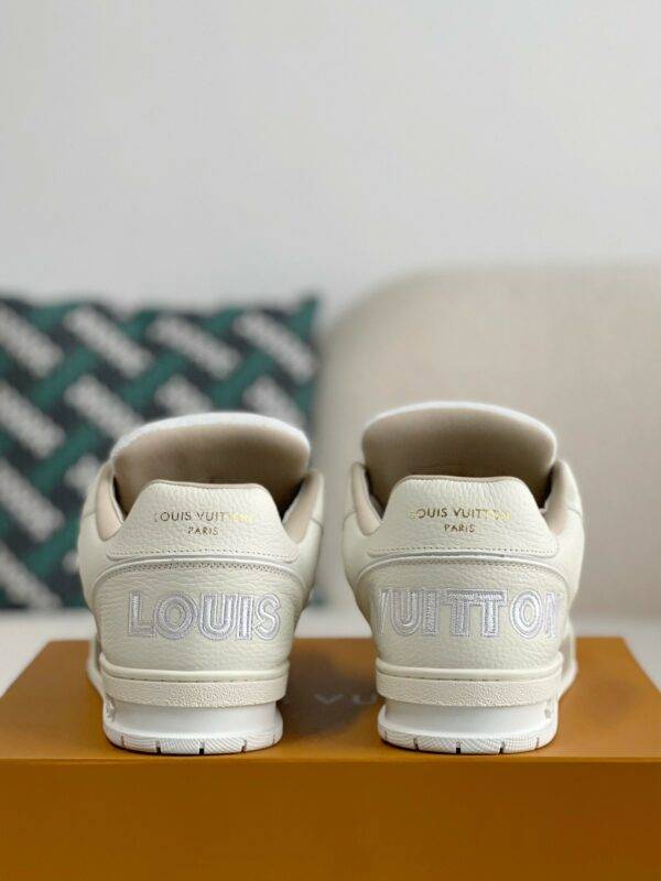 LOUIS VUITTON TRAINER SNEAKERS