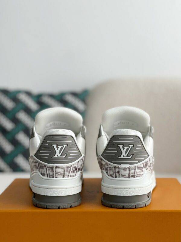 LOUIS VUITTON TRAINER SNEAKERS