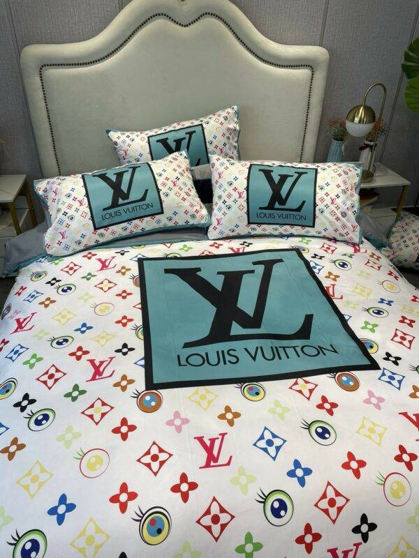 Bedding-Louis Vuitton four-piece set