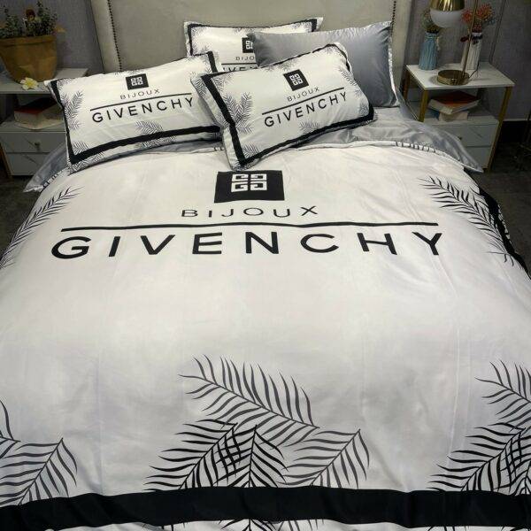 Bedding-GIVENCHY four-piece set