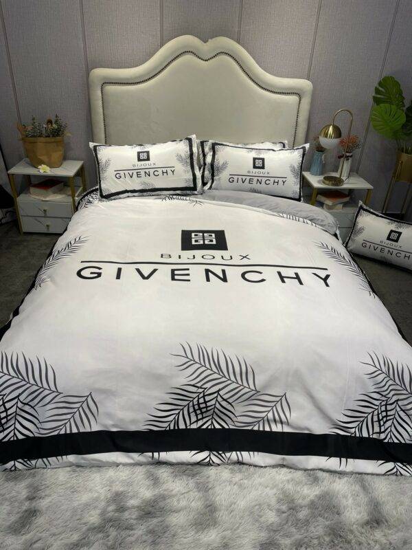 Bedding-GIVENCHY four-piece set