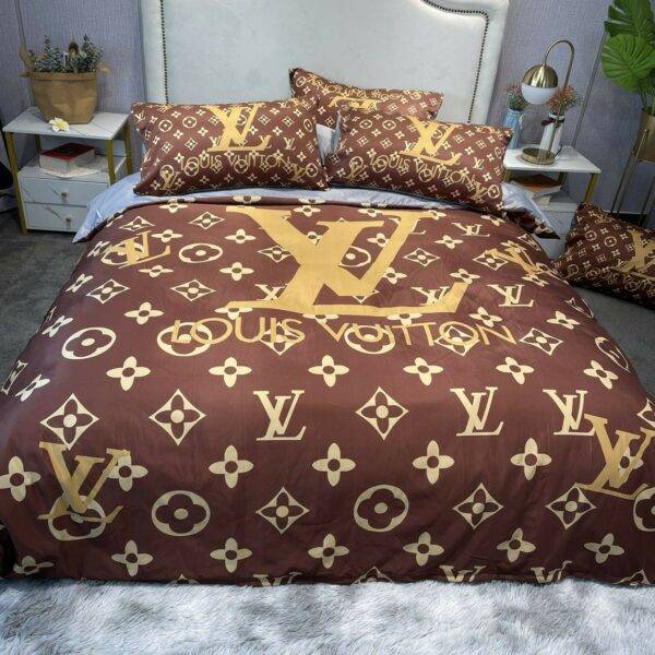 Bedding-Louis Vuitton four-piece set