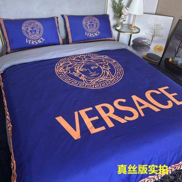 Bedding-VERSACE four-piece set