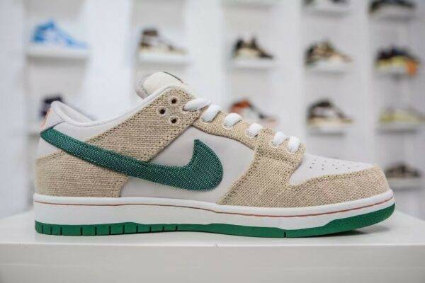 Jarritos x Nike Dunk SB