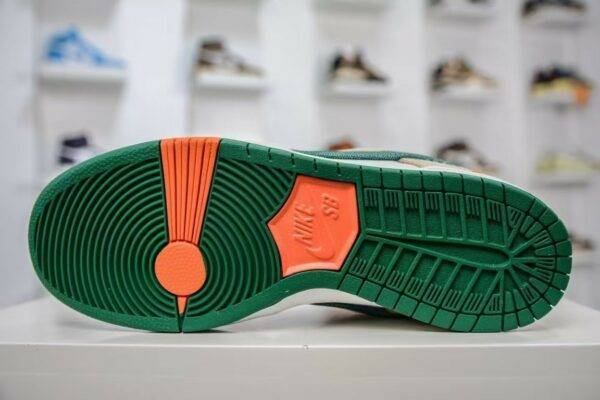 Jarritos x Nike Dunk SB