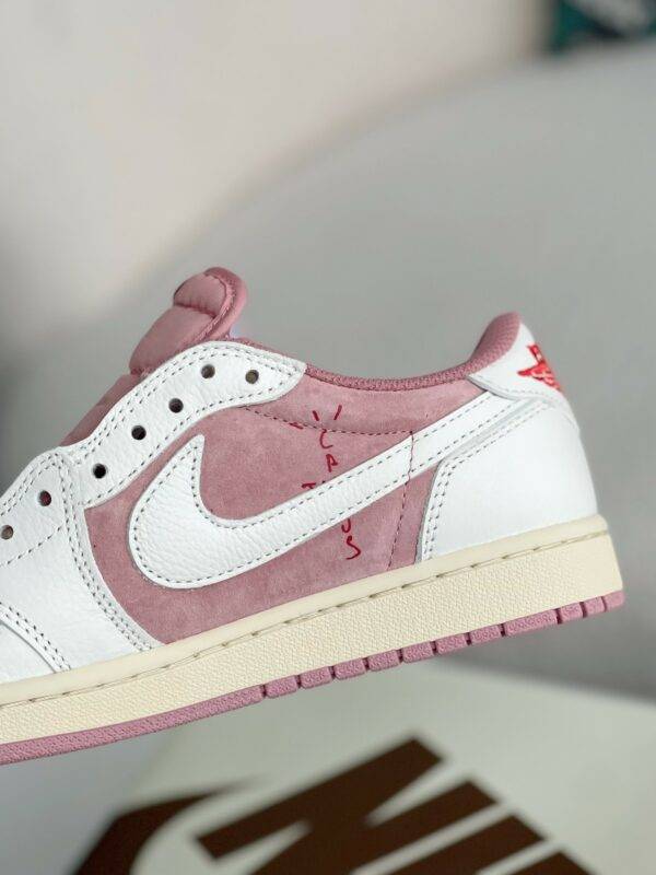 Travis Scott x Jordan Air Jordan 1 Low Golf 6.0 Sneakers